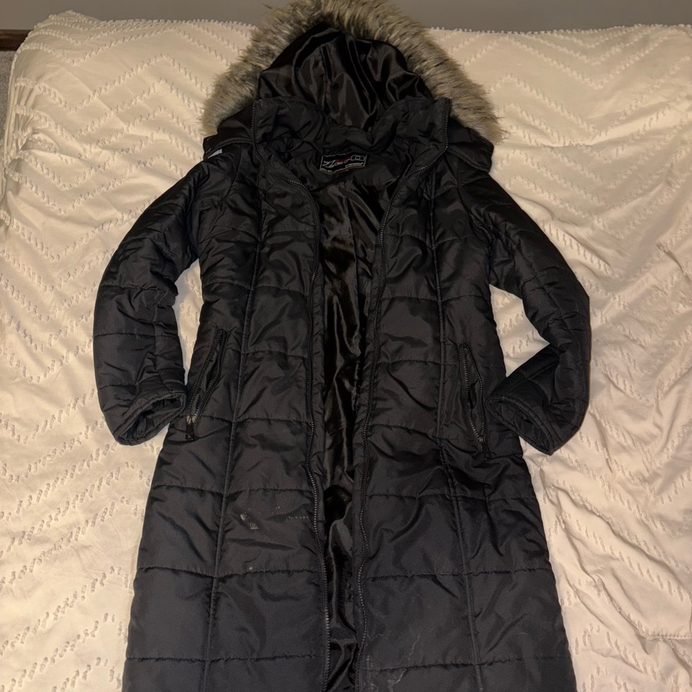 Below Zero by Rothschild - Women’s Small Black Faux Fur Winter Parka Coat
